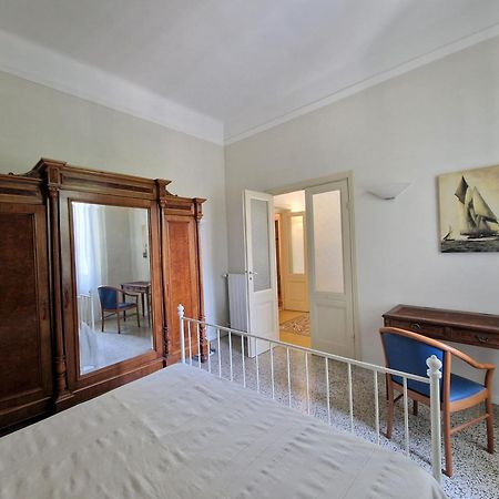 Charme & Garden Villa Специя Екстериор снимка